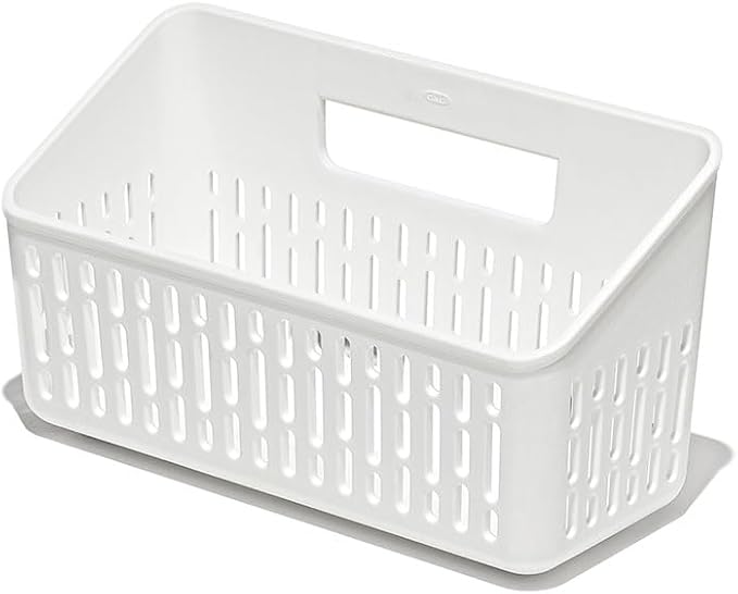 OXO Good Grips Produce Saver – Crisper Basket, 4.15 x 9.2 x 5.05 in by Unknown