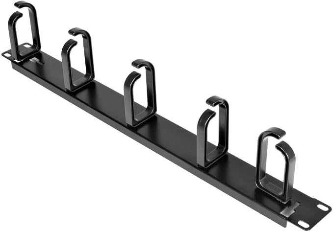 StarTech.com 19” Server Rack Cable Management Panel w/ D-Ring Hooks - Image 3