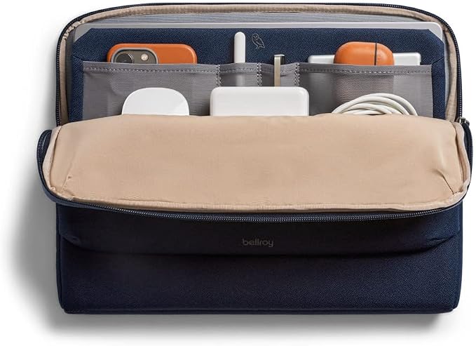 Bellroy Laptop Caddy- Navy - Image 2