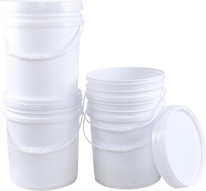 7 Gallon White Plastic Pail by Callyne