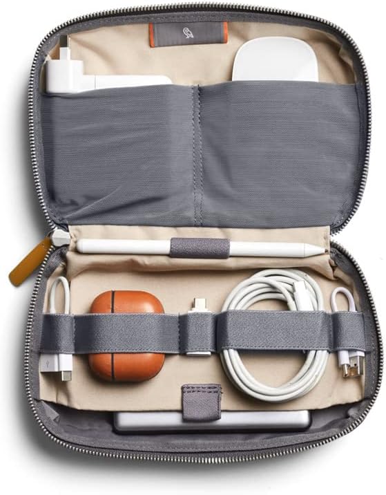 Bellroy Tech Kit - Image 2