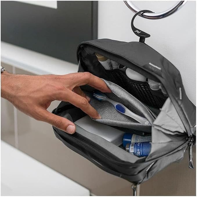 Peak Design Wash Pouch, Weatherproof Travel Toiletry Bag, Upright or Hanging - Image 2