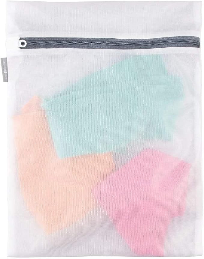 iDesign Medium Mesh Laundry Bag - Image 7