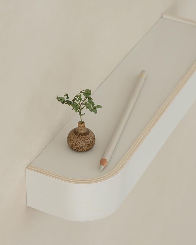 Kazai. Key Holder 'Toke' | Minimalist Key Hook Design from Berlin | Modern Key - Image 3