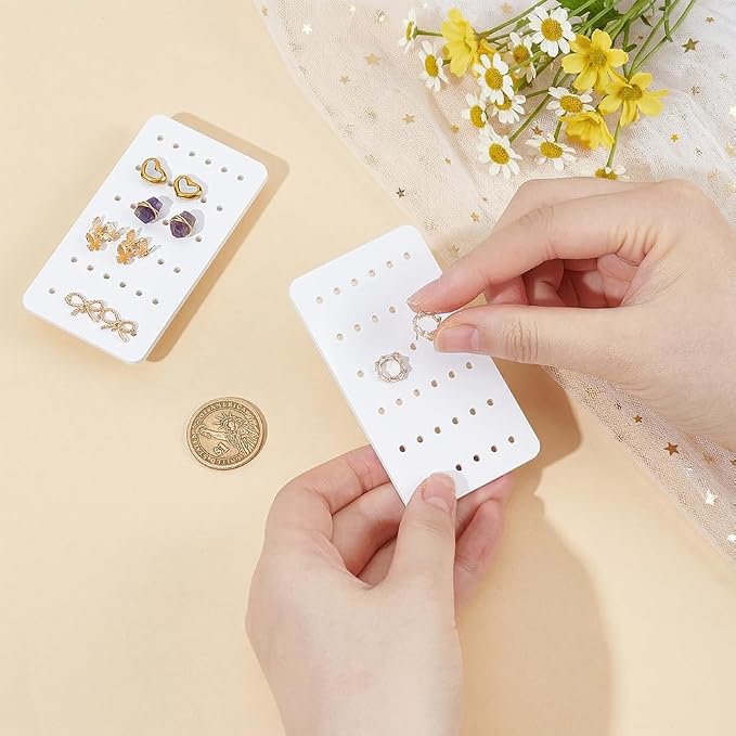 OLYCRAFT 18Pcs Acrylic Earring Display Cards 24 Holes White Earring Organizer - Image 3