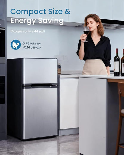 3.2 Cu.Ft Mini Fridge with Freezer - Image 7