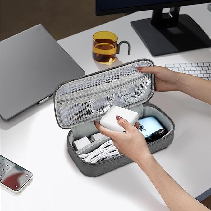 Teskyer Tech Organizer Pouch - Image 2