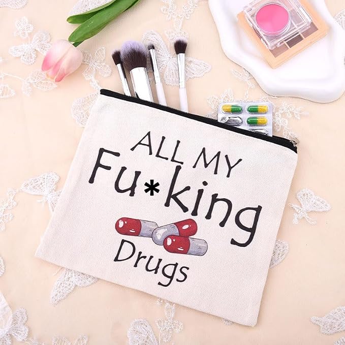 YangQian Funny Medicine Bag for Travel Makeup Bag Gifts for Women Nurse - Image 7