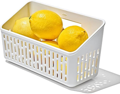 OXO Good Grips Produce Saver – Crisper Basket, 4.15 x 9.2 x 5.05 in - Image 2
