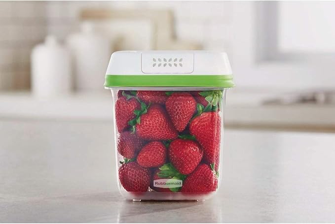 Rubbermaid FreshWorks Saver, Medium Produce Storage Container - Image 2