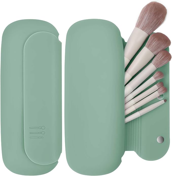 Silicone Travel Makeup Brush Holder by BAGCRAZY
