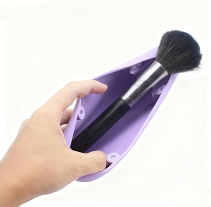 Magnetic Silicone Makeup Brush Holder – Portable Cosmetic Brush Organizer Case - Image 4