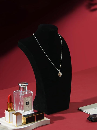 Coward Big Necklace Bust Stand for Selling Show - Image 6
