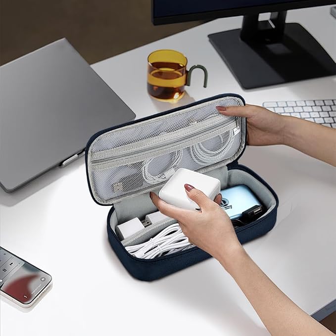 Teskyer Tech Organizer Pouch - Image 2