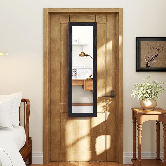 Giantex Wall Mounted Jewelry Cabinet - Image 8