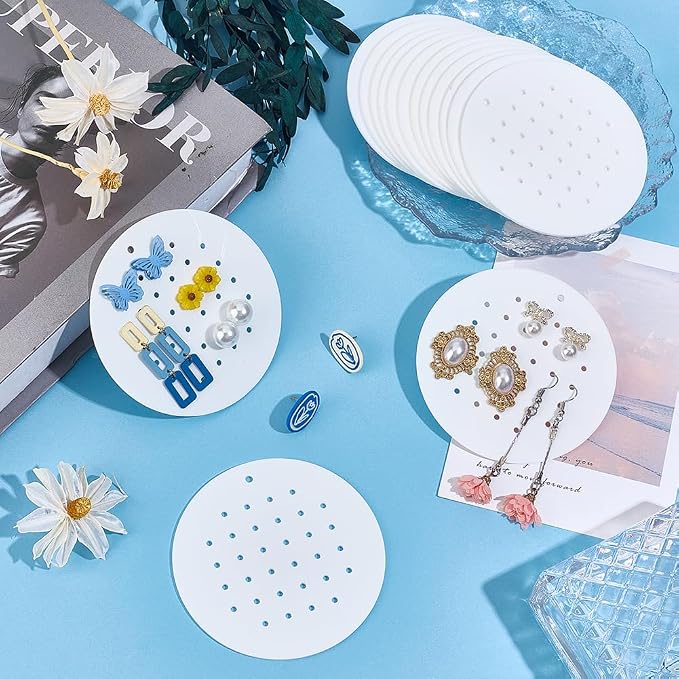 GOMAKERER 20 Pcs Acrylic Earring Display Cards, 32 Holes Portable Stud Earrings - Image 4