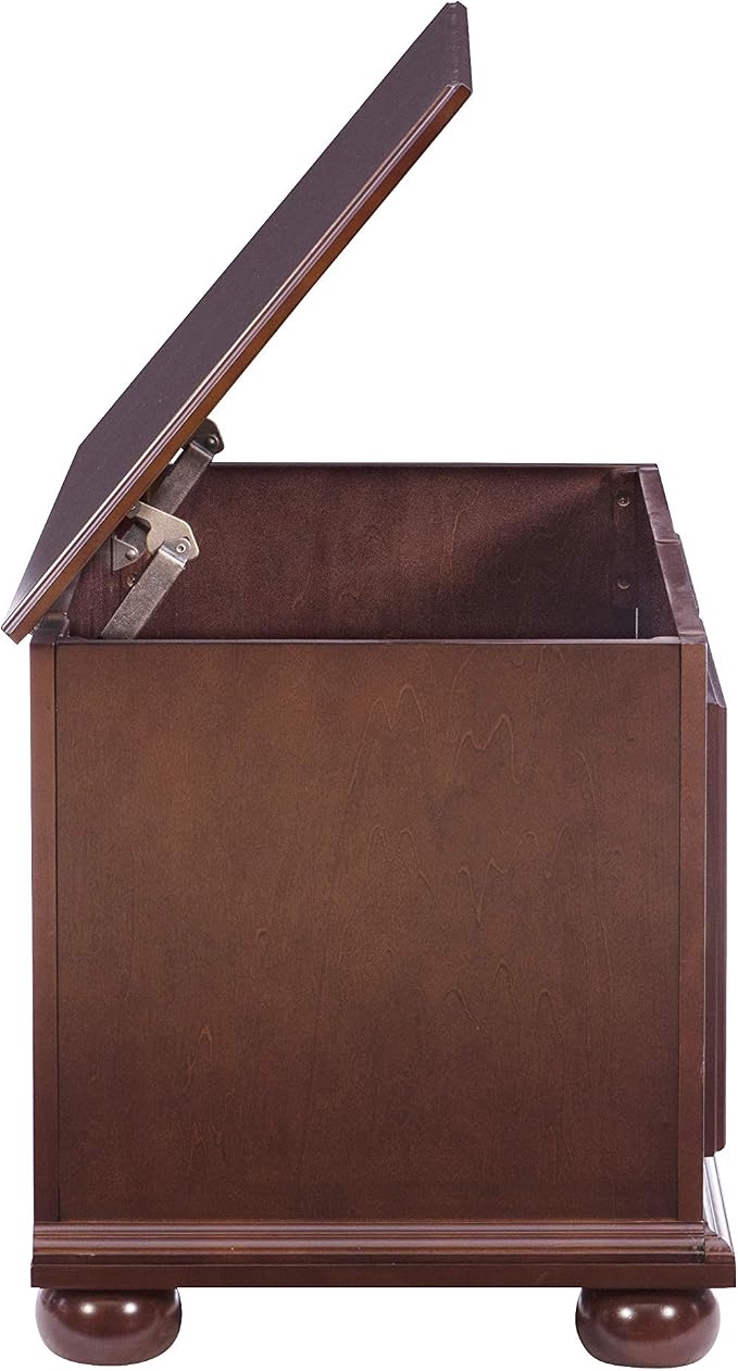 Powell Furniture Chadwick Cedar Chest - Image 12