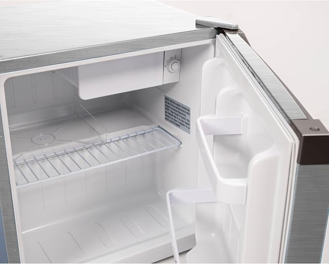 Frigidaire Retro Compact Mini Fridge - Image 5