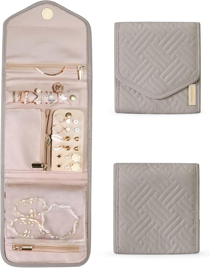 BAGSMART Travel Jewelry Organizer Case Foldable Jewelry Roll by BAGSMART