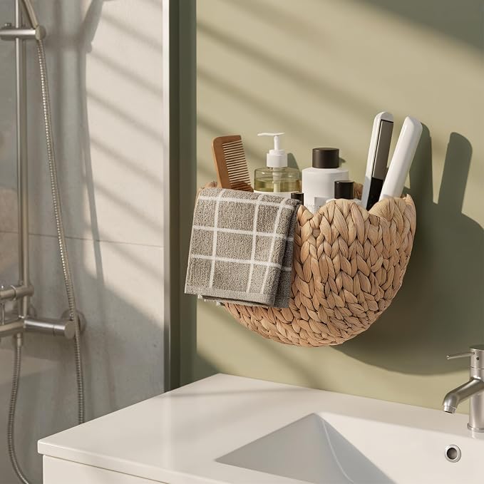 iEGrow Wicker Wall Basket, Scalloped Wall Basket Natural Water Hyacinth - Image 7
