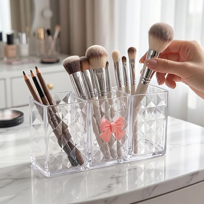 Acrylic Makeup Brush Holder by LIYAZHIL