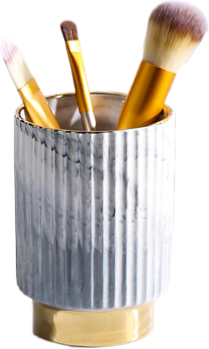 IEEK Makeup Brush Holder Organizer by IEEK