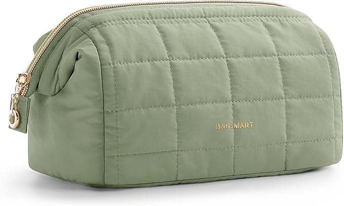 BAGSMART Makeup Bag Travel Cosmetic Bag, Puffy Padded Make Up Bags by BAGSMART