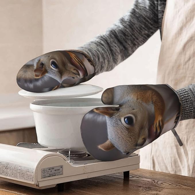 Cute Squirrel Print Oven Mitts Set of 2, Heat Resistant Silicone Oven Mittens - Image 8