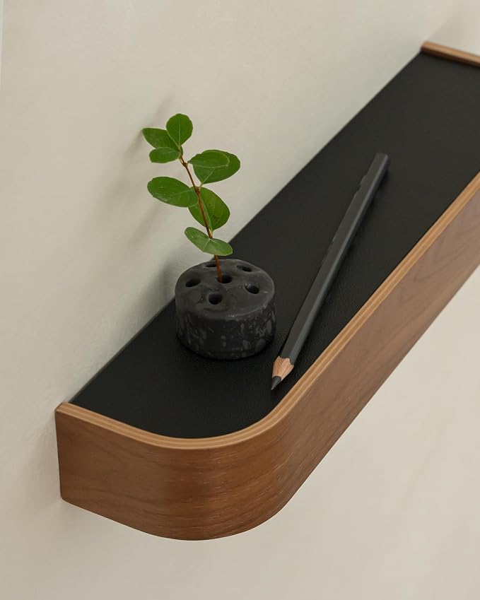 Kazai. Key Holder 'Toke' | Minimalist Key Hook Design from Berlin | Modern Key - Image 3