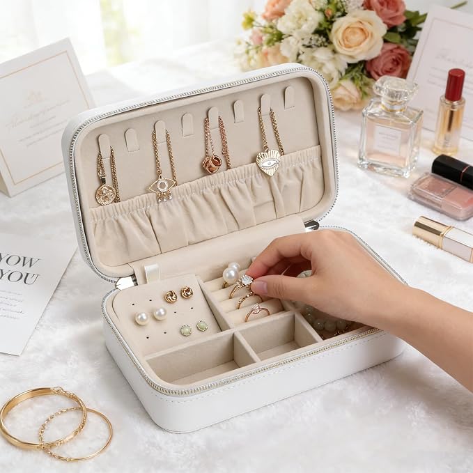 Elegant Travel Jewelry Case for Women - Image 7