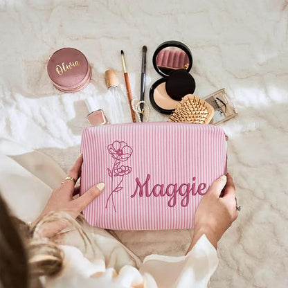 Personalized Seersucker Makeup Bag - Image 8