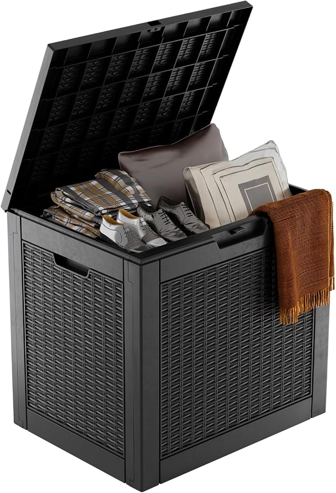 31 Gallon Waterproof Outdoor Resin Deck Box by GGYI