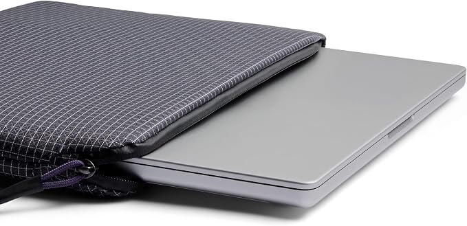 Bellroy Lite Laptop Sleeve - Image 2