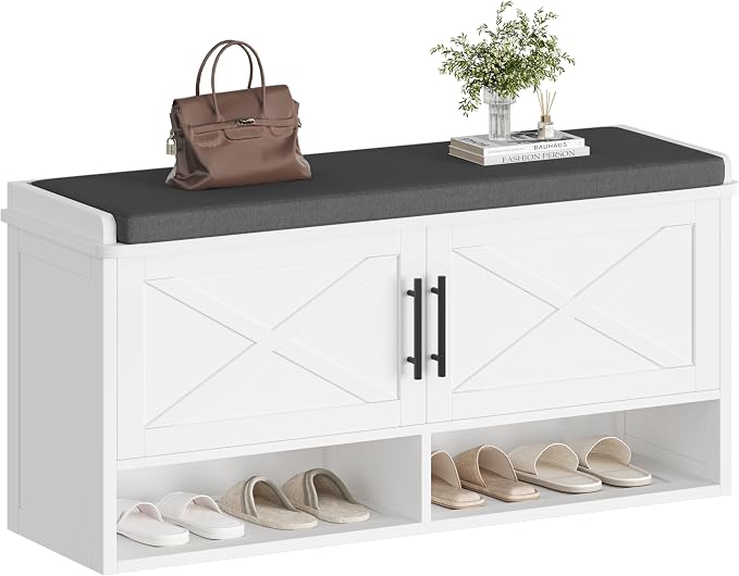 Farmhouse Shoe Storage Bench by Zeibospri