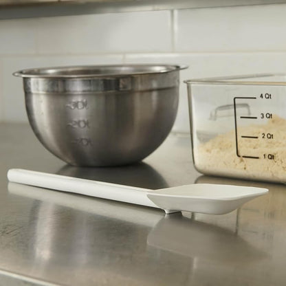 Rubbermaid Commercial Products, Space Saving Square Food Storage Container - Image 3