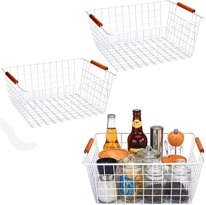 LeleCAT Large white wire baskets by LeleCAT