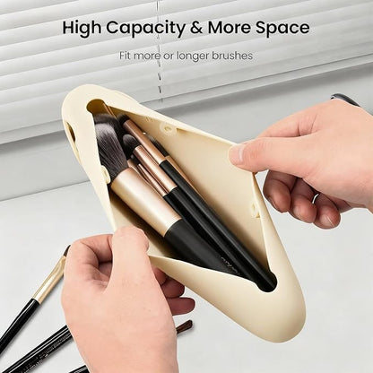 Magnetic Silicone Makeup Brush Holder – Portable Cosmetic Brush Organizer Case - Image 2