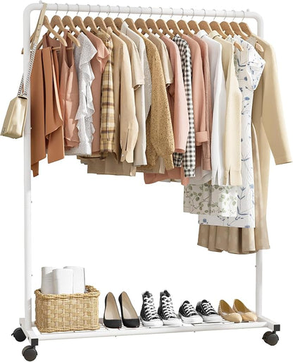 Sakugi Clothes Rack by Sakugi