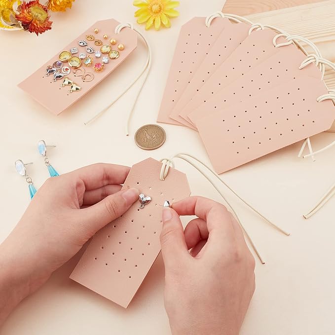 OLYCRAFT 7Pcs Portable Leather Earring Holders Pierced Earring Display Card - Image 3