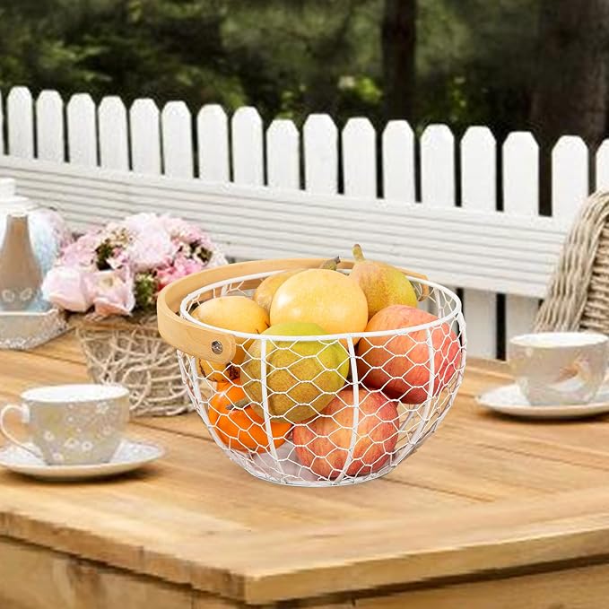 Farmhouse Wire Egg Basket for Gathering Fresh Eggs - Image 7