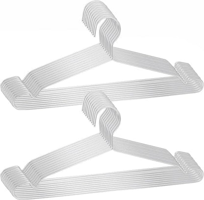 Clothes Hangers 20 Pack by Unknown
