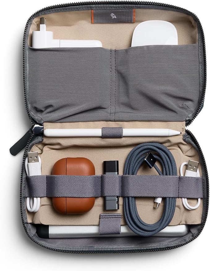 Bellroy Tech Kit - Image 2