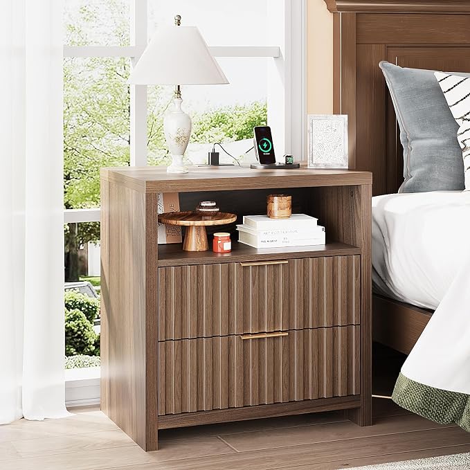 VINGLI Fluted Nightstand with Charging Station, 23.6" W Mid Century Modern by VINGLI
