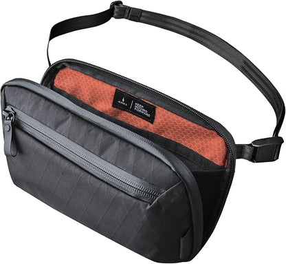 ALPAKA Elements Tech Case Mini Tech Pouch 1.5L Cable Bag Black X-Pac VX42 | by ALPAKA
