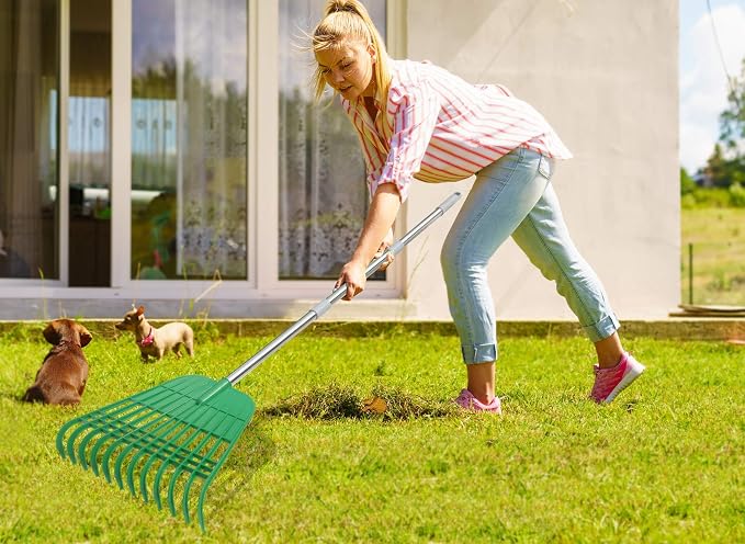Gardzen 12 Tines Gardening Leaf Rake, Lightweight Steel Handle, Detachable - Image 8