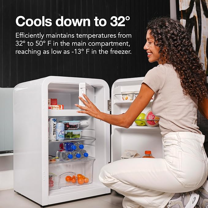 Cooluli Curve 3.8 cu ft Mini Fridge - Image 2
