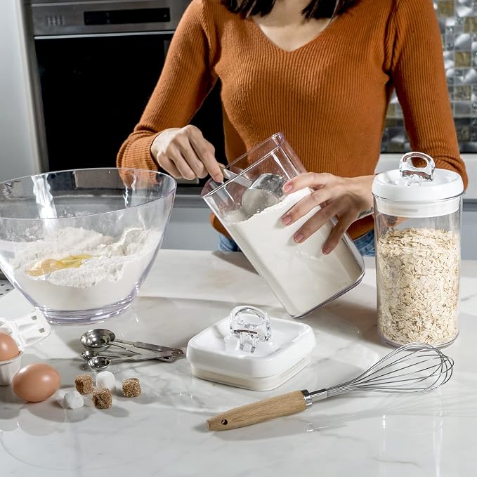 Felli Flip Tite Acrylic Food Storage Container - Image 3