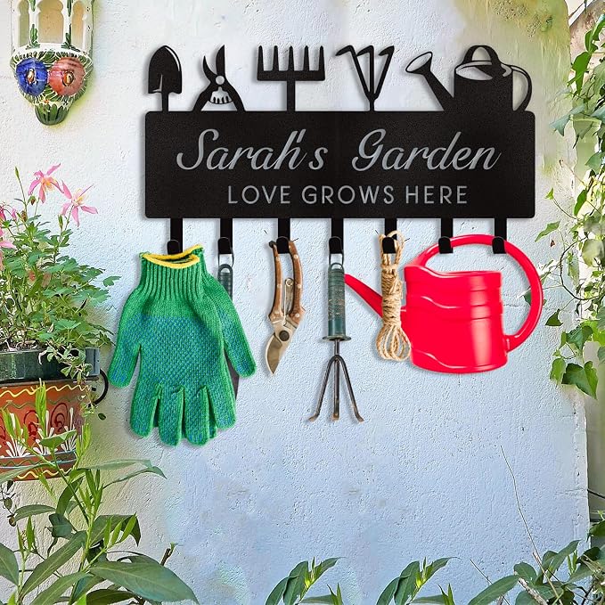 Personalized Key Holder for Wall, Custom Name Wall Mounted Black Key Hanger - Image 3