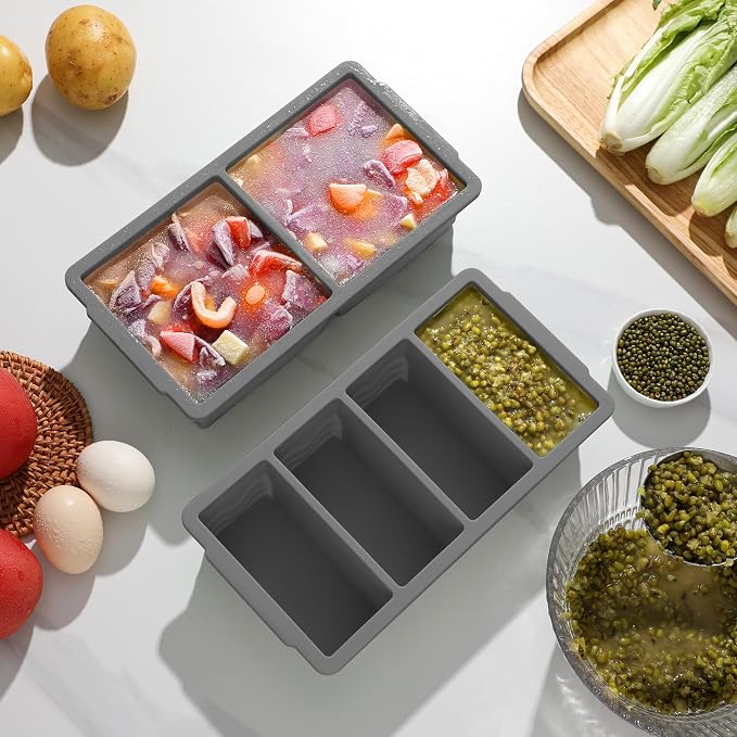 Silicone Freezer Trays with Lid - Image 3