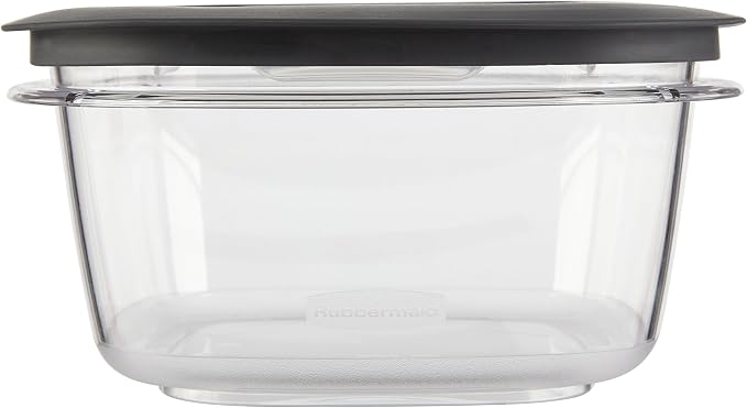 Rubbermaid Premier Easy Find Lids 5-Cup Meal Prep and Food Storage Container - Image 2
